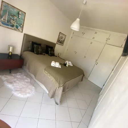 Cosy In With Balcony And Sea View 9 M² Lägenhet