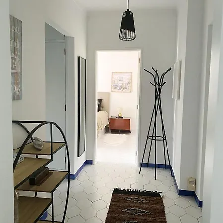 Cosy In With Balcony And Sea View 9 M² * Portimão