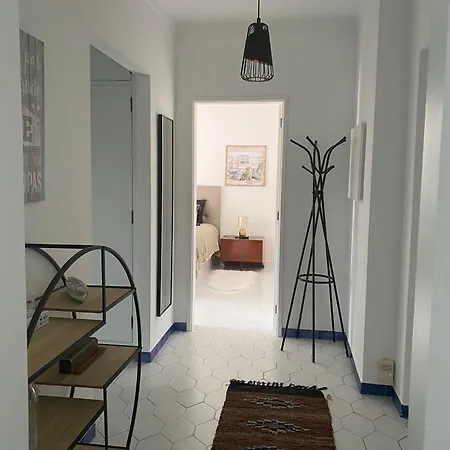 Cosy In With Balcony&sea View - 9 M² Apartamento *