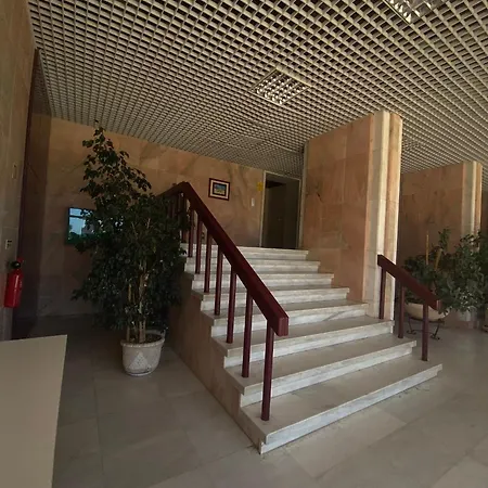 Cosy In With Balcony&sea View - 9 M² *