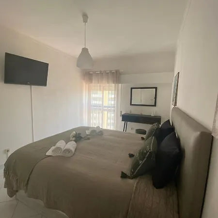 Cosy In With Balcony&sea View - 9 M²