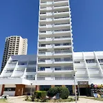 شقة Cosy In With Balcony And Sea View - 9 M² *