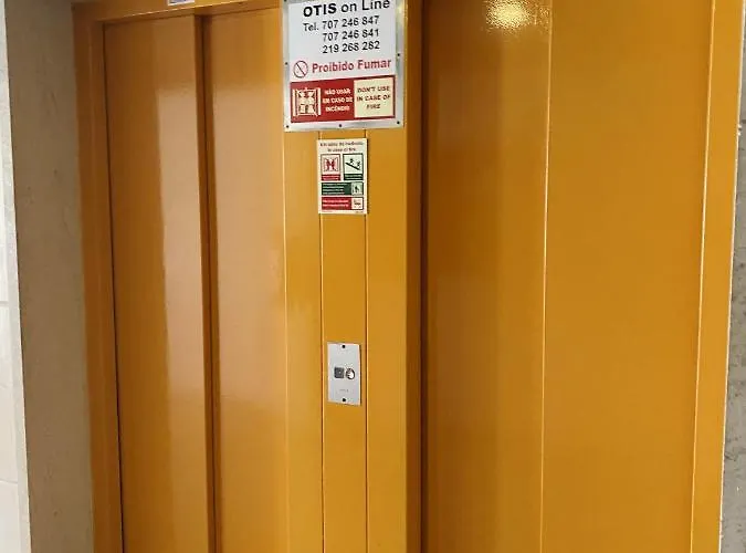 Cosy In With Balcony And Sea View - 9 M² *